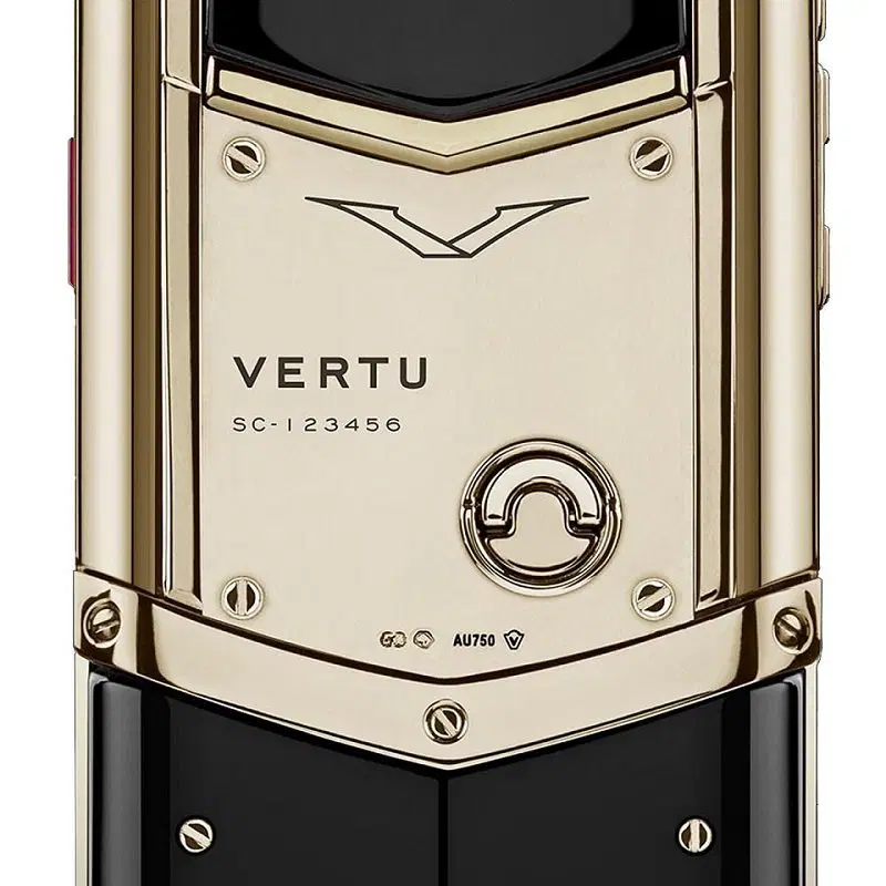 Vertu-Signature-Gold-Black-Ceramic-8